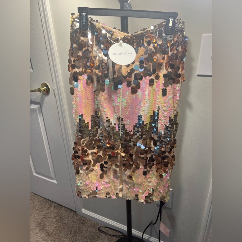 Sequin skirt